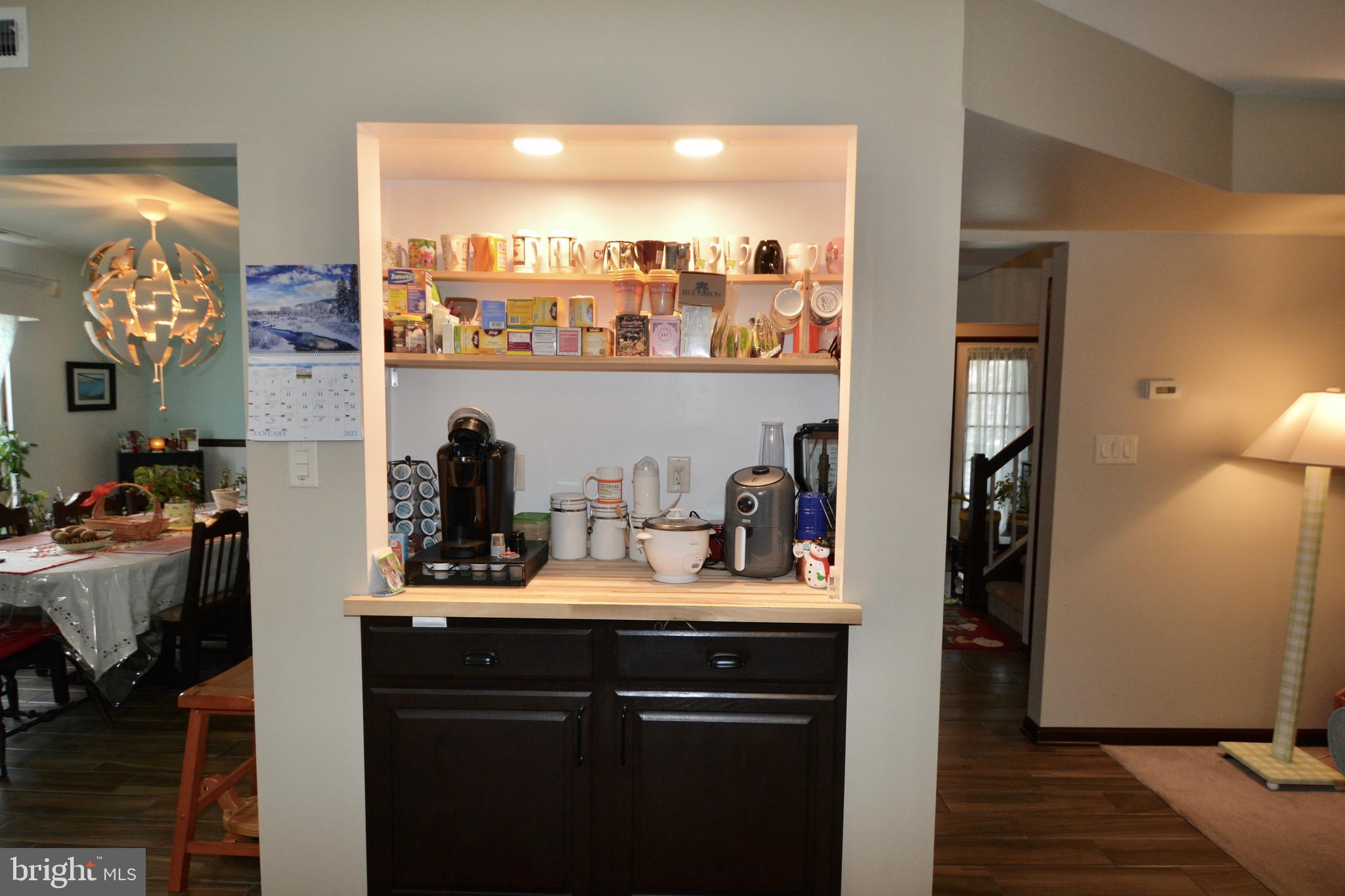 9 Pheasant Road Clementon, NJ 08021 - Photo 23 of 49 Beverage Station