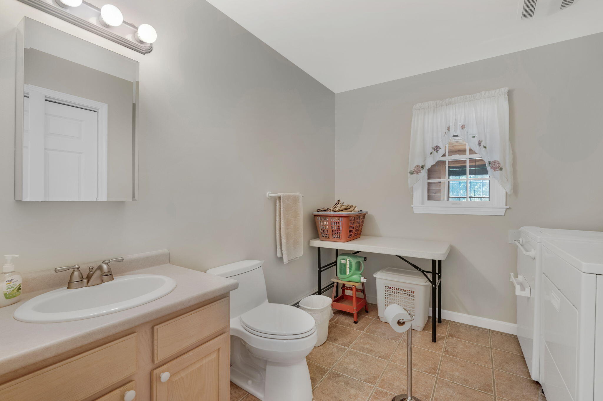 706 Middlesex Road Topsham, ME 04086 - Photo 37 of 54