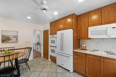 $849,000 | 134 Rutgers Avenue, Berkeley Heights, NJ 07922