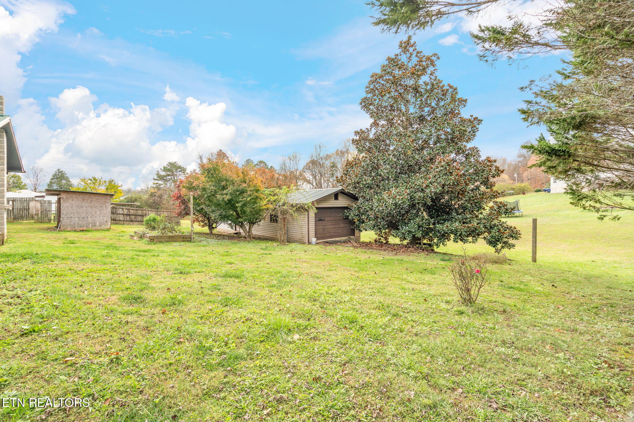 233 Hannah Road Harriman, TN 37748 - Photo 40 of 42 44-web-or-mls-233 Hannah Drive-45