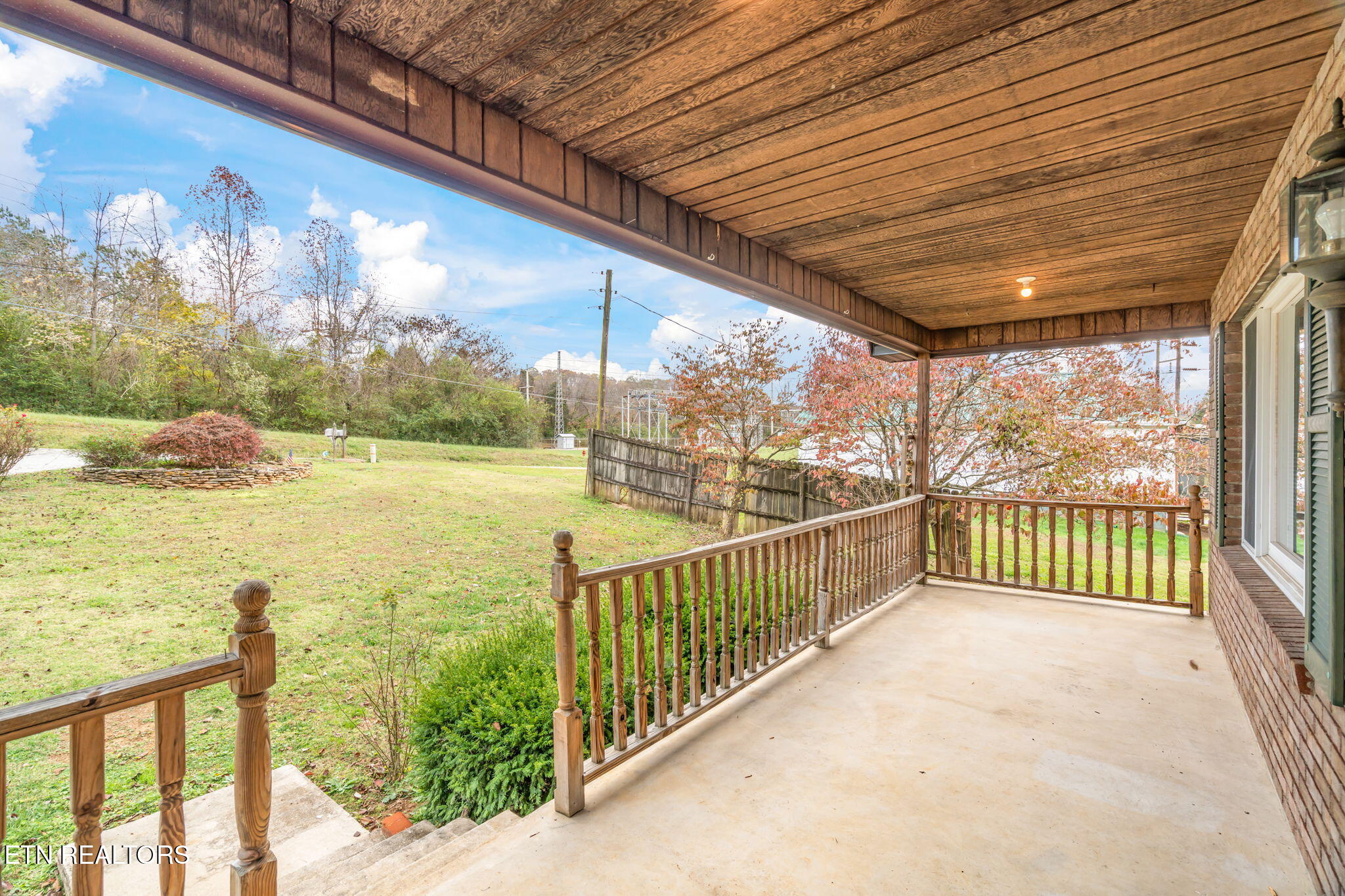 233 Hannah Road Harriman, TN 37748 - Photo 6 of 42 4-web-or-mls-233 Hannah Drive-5