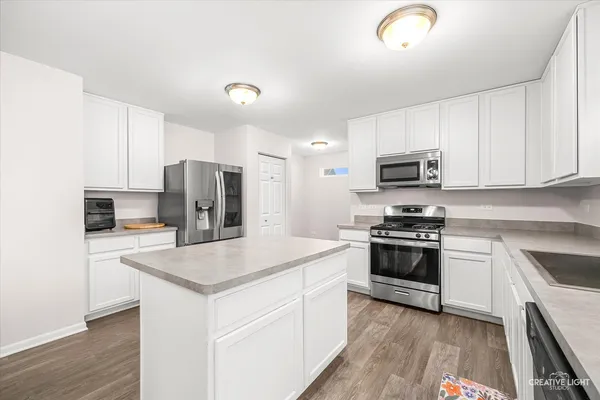 $380,000 | 6606 O'Connor Drive, Joliet, IL 60431
