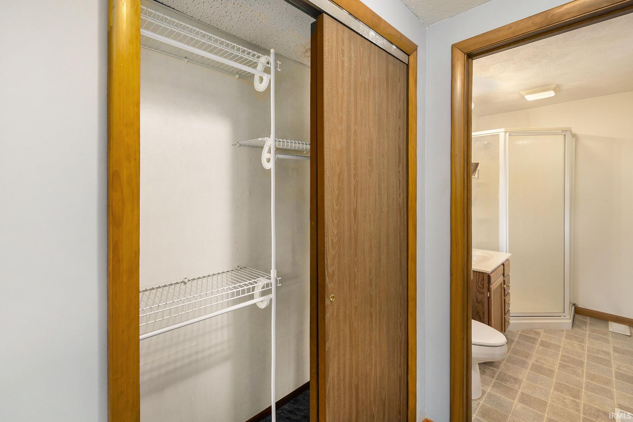 1860 Golf Heights Road Warsaw, IN 46580 - Photo 11 of 24