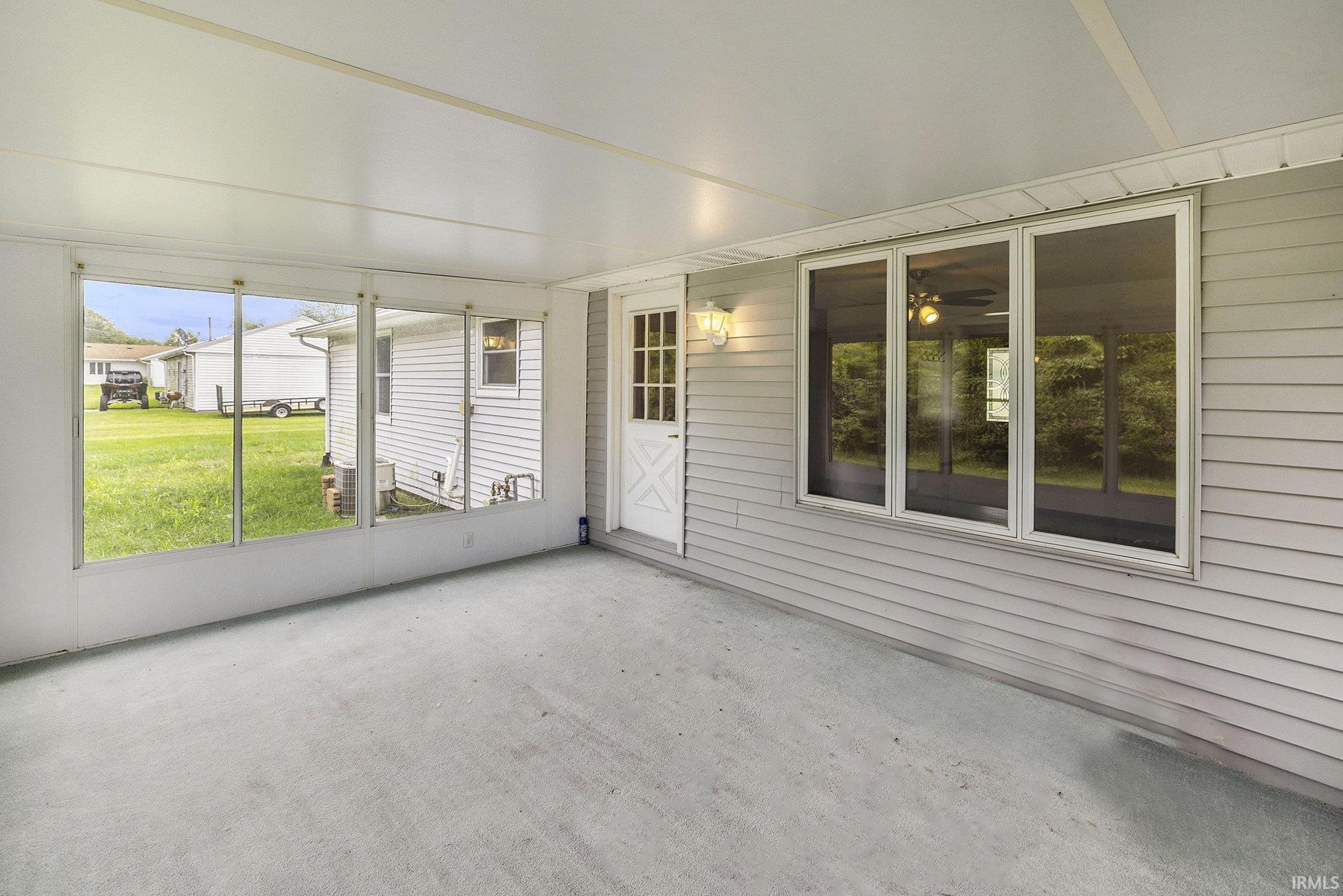 1860 Golf Heights Road Warsaw, IN 46580 - Photo 18 of 24