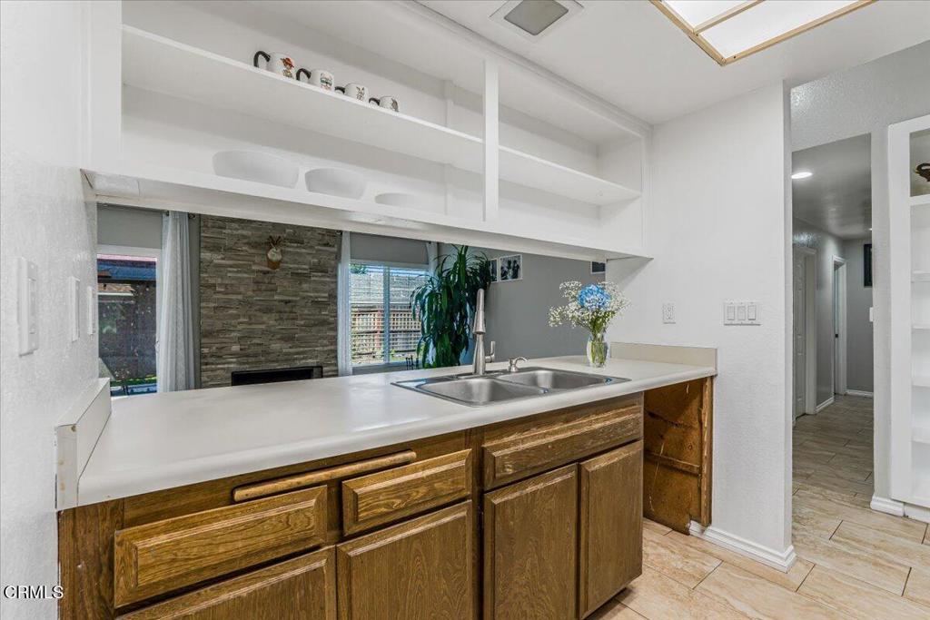 925 South L Street Oxnard, CA 93030 - Photo 11 of 24 20-DSC02935