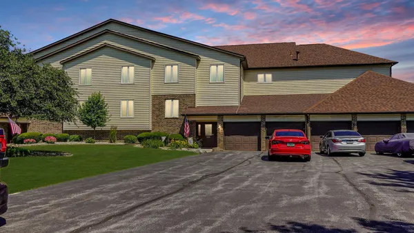 $339,900 | 5065 Spinnaker Lane, Unit D, Crown Point, IN 46307