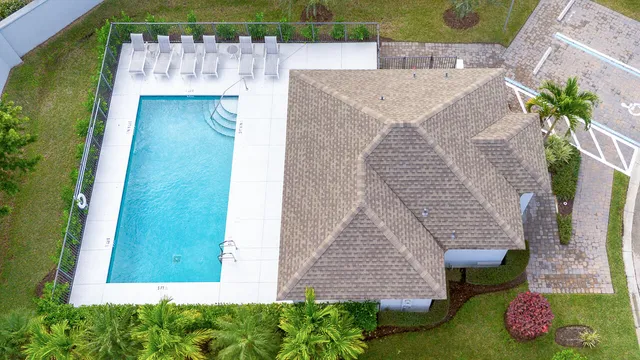 $2,850 | 2590 Bella Vista Circle, Vero Beach, FL 32966