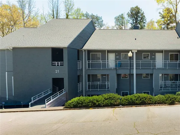 $189,900 | 2101 Northlake Drive, Anderson, SC 29625