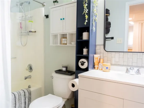 $189,900 | 2101 Northlake Drive, Anderson, SC 29625