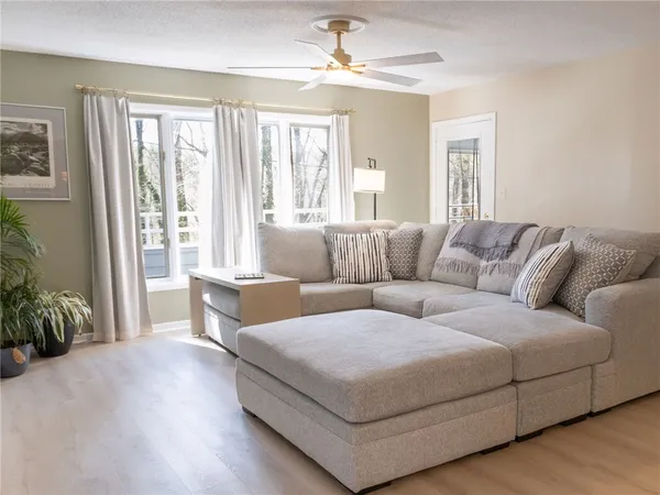 $189,900 | 2101 Northlake Drive, Anderson, SC 29625