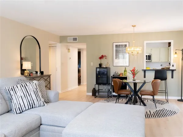 $189,900 | 2101 Northlake Drive, Anderson, SC 29625