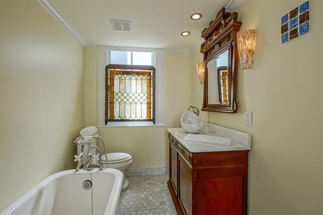 1133 Fourth Street New Orleans, LA 70130 - Photo 29 of 42