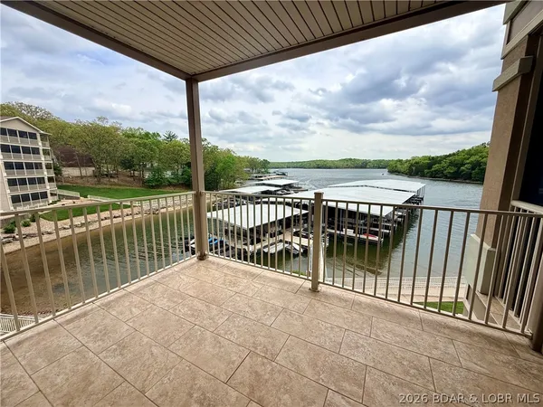 $725,000 | 5320 Mystic Bay Drive, Unit 504, Osage Beach, MO 65065
