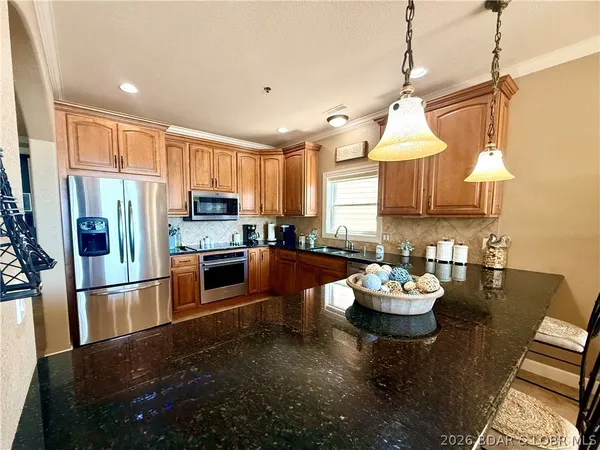 $725,000 | 5320 Mystic Bay Drive, Unit 504, Osage Beach, MO 65065