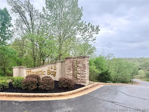$725,000 | 5320 Mystic Bay Drive, Unit 504, Osage Beach, MO 65065