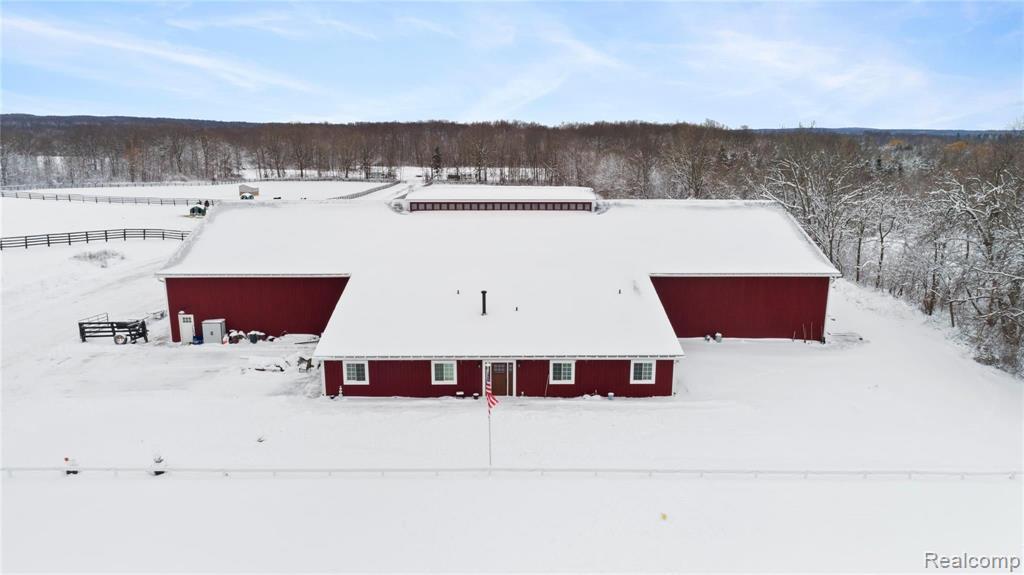 5875 Fox Lake Road Goodrich, MI 48438 - Photo 1 of 41