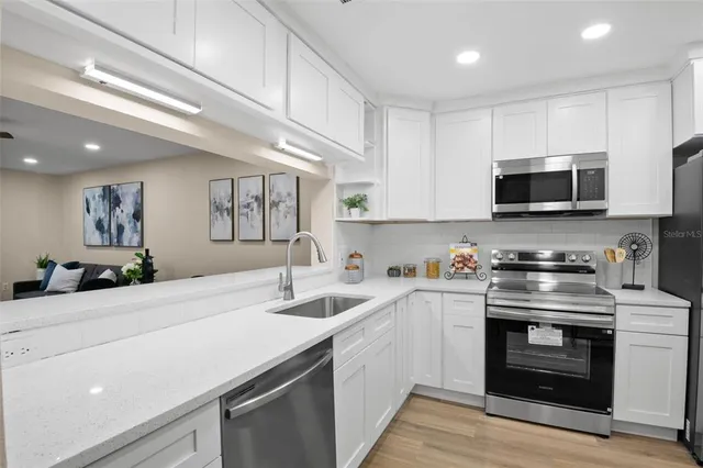 $285,000 | 2377 Hounds Trail, Palm Harbor, FL 34683