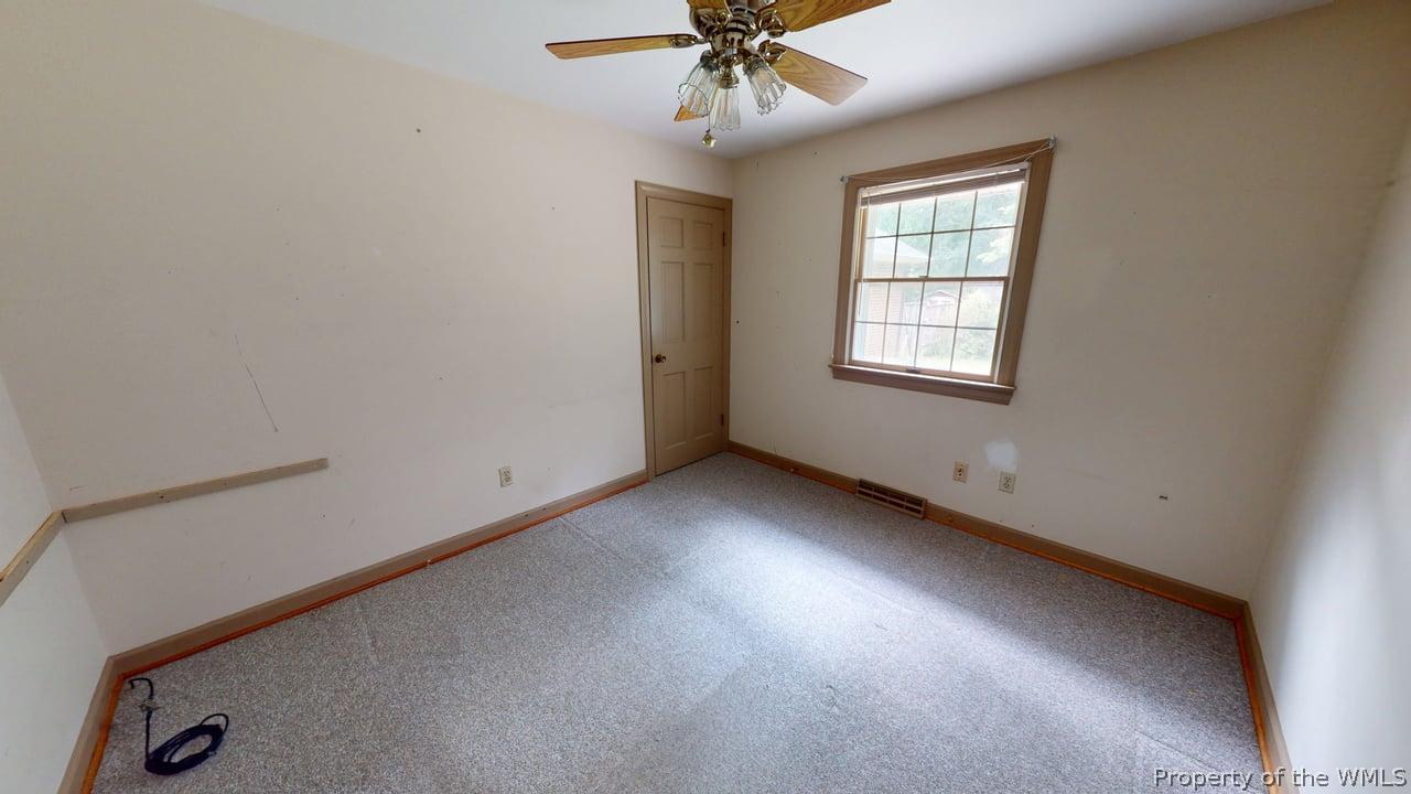 205 Meadowfield Road Yorktown, VA 23692 - Photo 25 of 52 Gallery Image 25