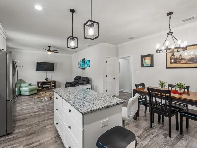 $228,000 | 27 L M Street, Crawfordville, FL 32327