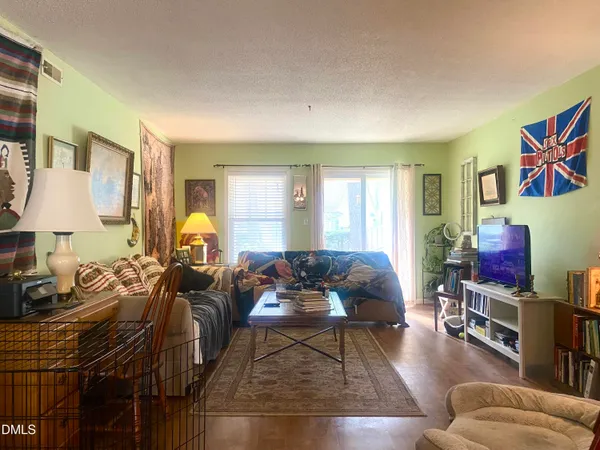 $205,700 | 119 Schultz Street, Chapel Hill, NC 27514