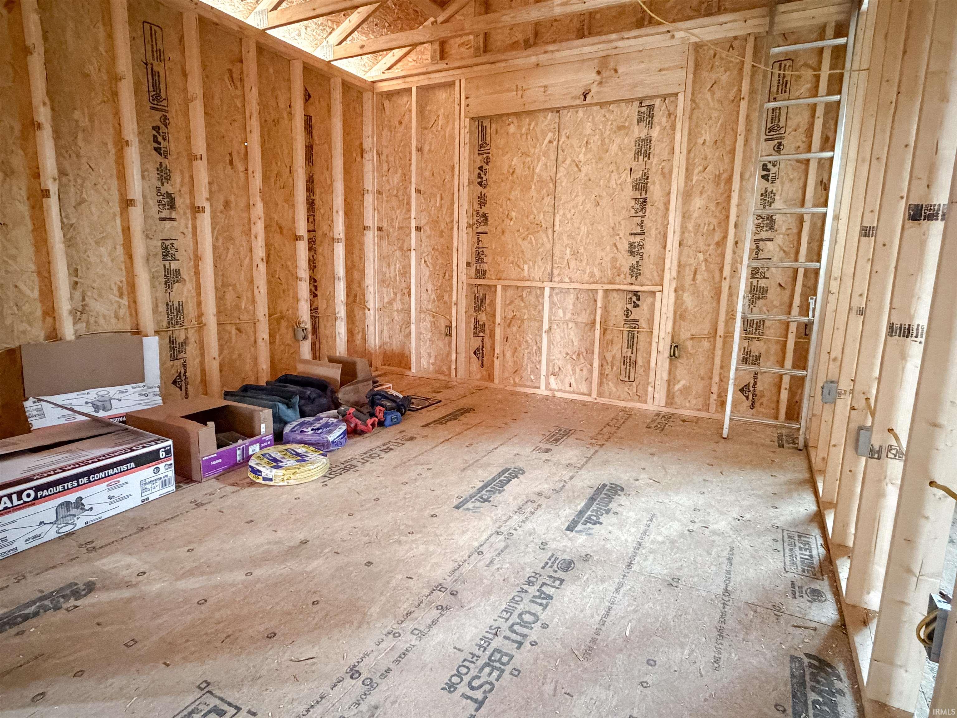 100 Hoosier Way Mitchell, IN 47446 - Photo 14 of 15