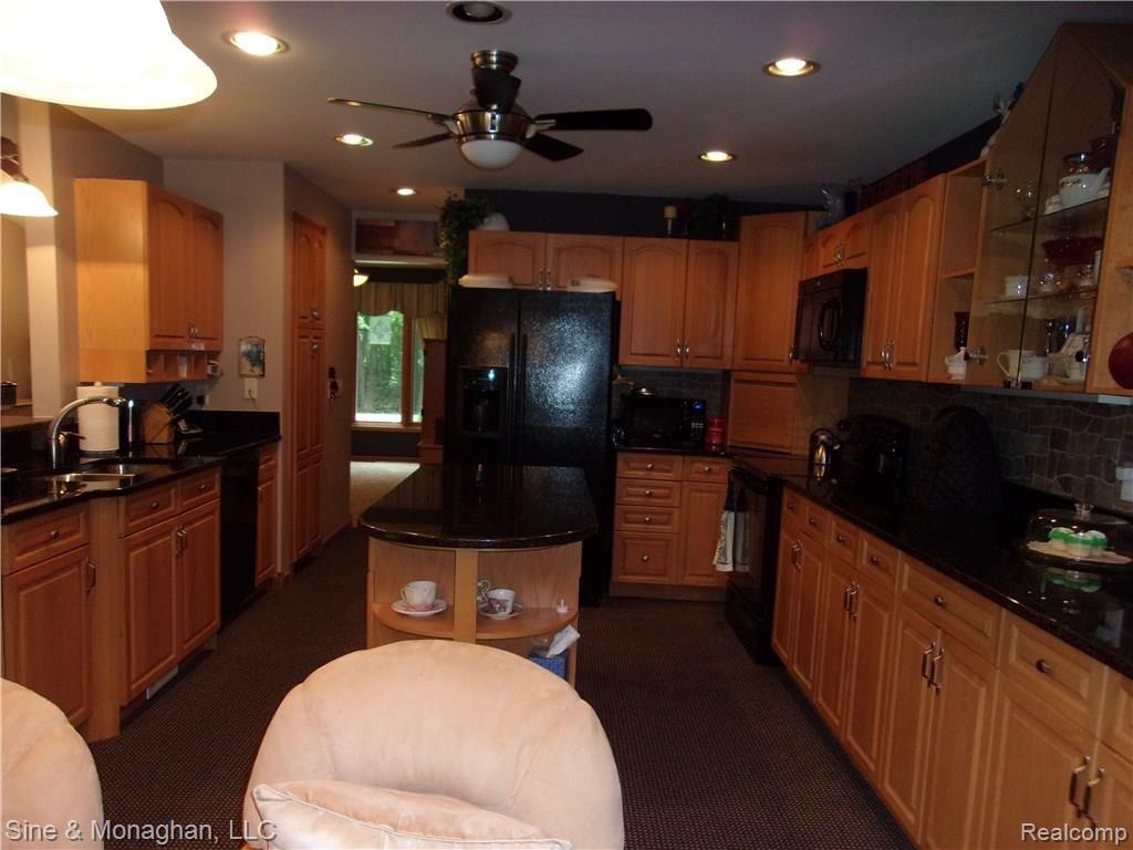 9079 Phelps Road Algonac, MI 48001 - Photo 29 of 70 100_0208.JPG
