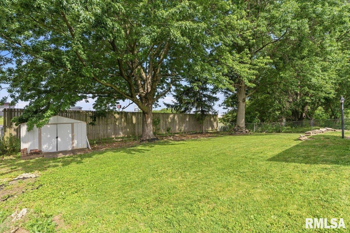 3137 Temple Drive Springfield, IL 62704 - Photo 35 of 39