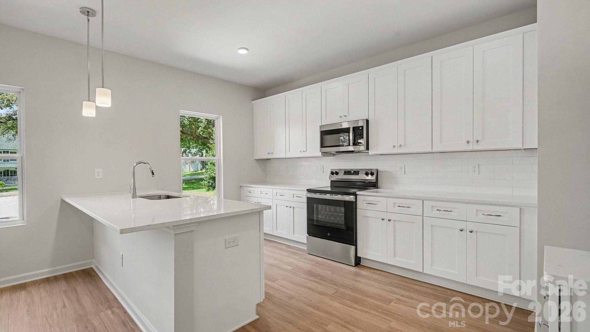 113 Little John Road Statesville, NC 28625 - Photo 3 of 16 Gallery Image 3