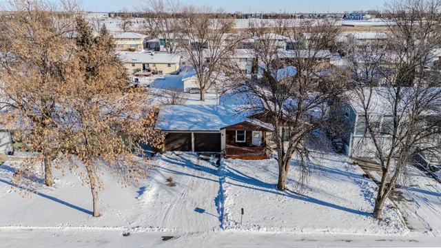 $270,000 | 1128 19th Street North, Moorhead, MN 56560
