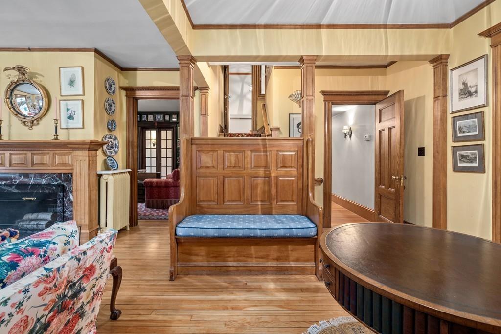 112 Abbott Road Wellesley, MA 02481 - Photo 5 of 27 Gallery Image 5