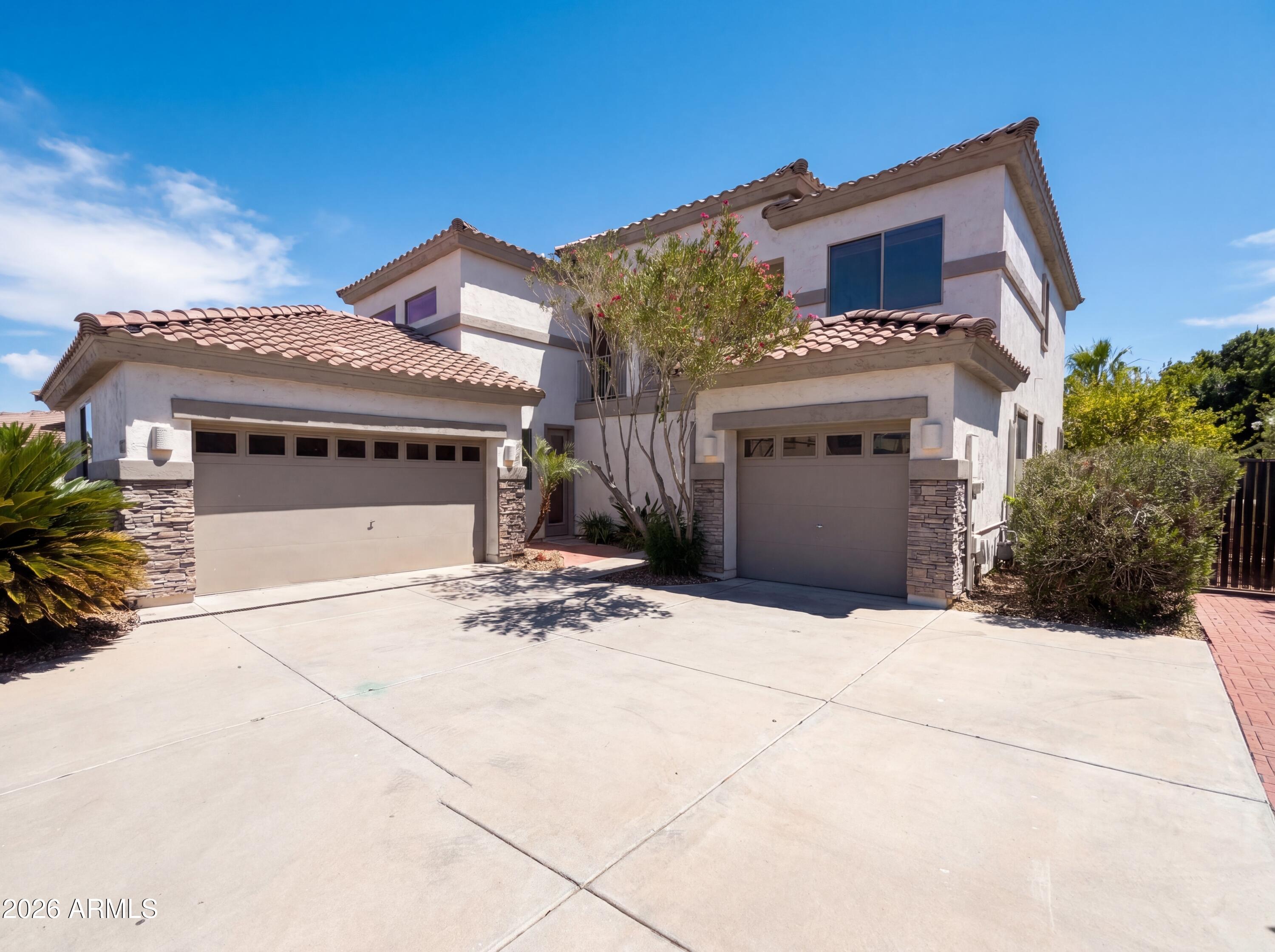 5509 West Rowel Road Phoenix, AZ 85083 - Photo 1 of 48