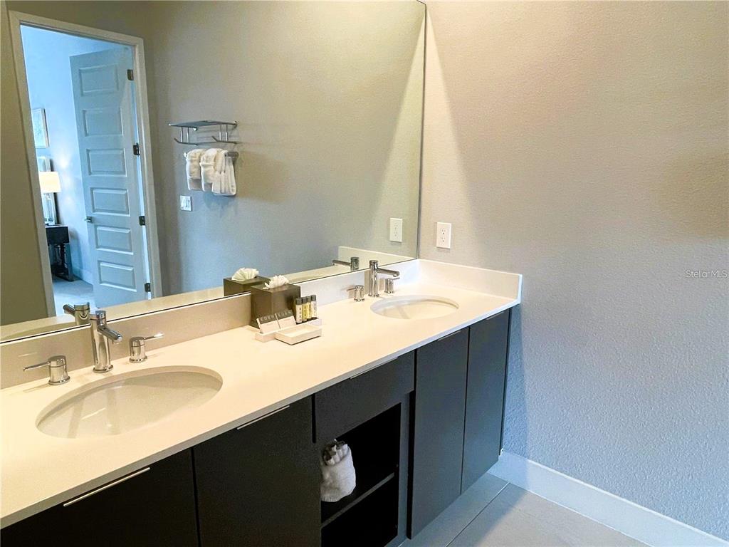 7740 Sandy Ridge Drive, Unit 203 Reunion, FL 34747 - Photo 10 of 39