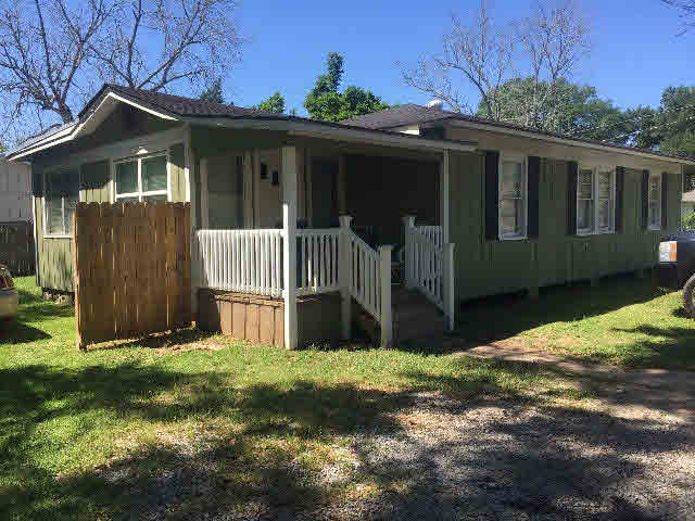 407 North Beech Street Foley, AL 36535 - Photo 1 of 22
