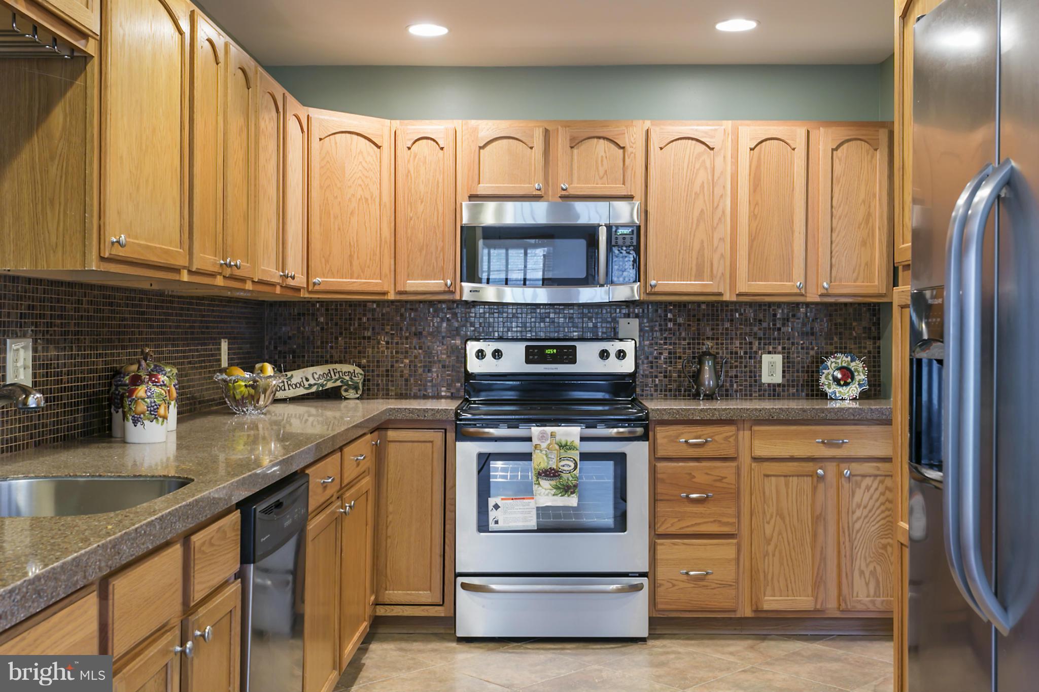 2148 Chantilla Road Catonsville, MD 21228 - Photo 8 of 27 Kitchen