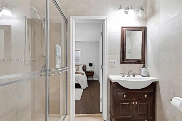 $10,500 | 265 Palm Avenue, Miami Beach, FL 33139
