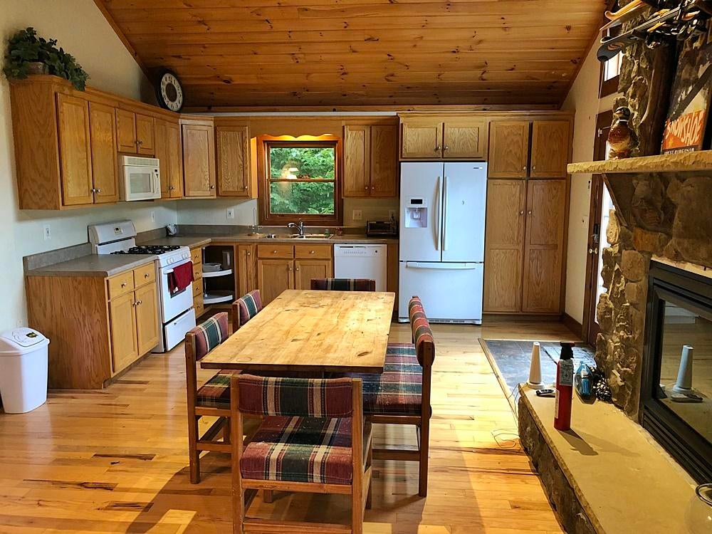277 Cherry Grove Road Slatyfork, WV 26291 - Photo 4 of 13 Gallery Image 4