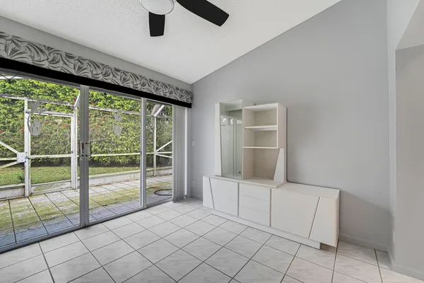 $319,500 | 7559 Seafoam Court, Boynton Beach, FL 33437