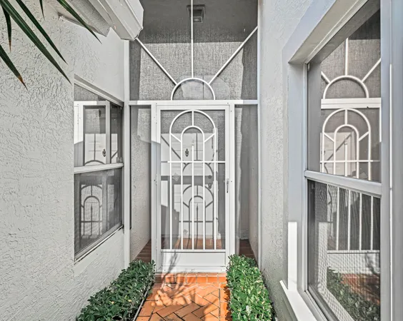 $319,500 | 7559 Seafoam Court, Boynton Beach, FL 33437