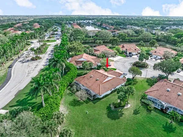$319,500 | 7559 Seafoam Court, Boynton Beach, FL 33437