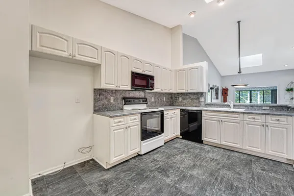 $319,500 | 7559 Seafoam Court, Boynton Beach, FL 33437