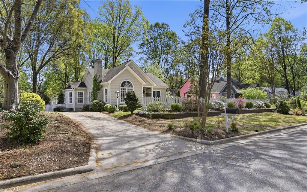 5116 Southwind Road Greensboro, NC 27455 - Photo 4 of 34