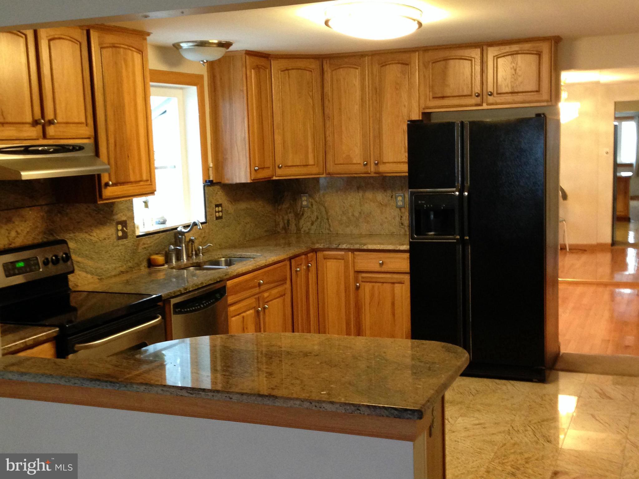 4526 Ambermill Road Baltimore, MD 21236 - Photo 3 of 26 Kitchen