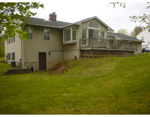 78 Independence Road Feeding Hills, MA 01030 - Photo 7 of 8 Gallery Image 7