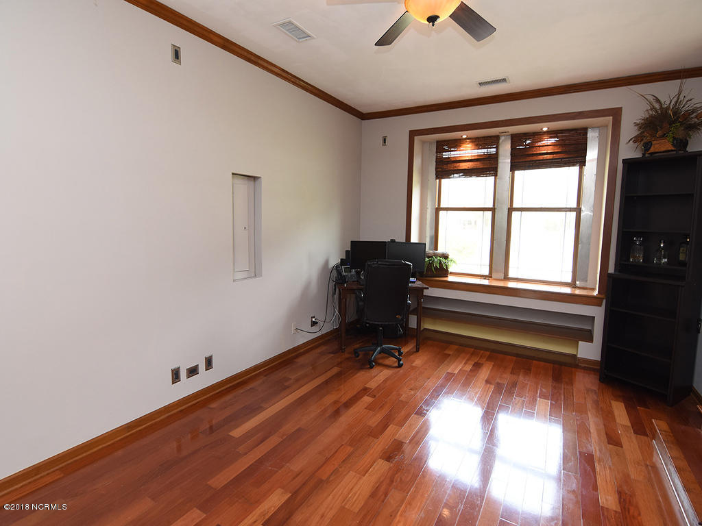 1608 Middle Sound Loop Road Wilmington, NC 28411 - Photo 7 of 19 Den 2
