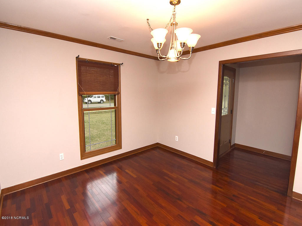 1608 Middle Sound Loop Road Wilmington, NC 28411 - Photo 9 of 19 Dining