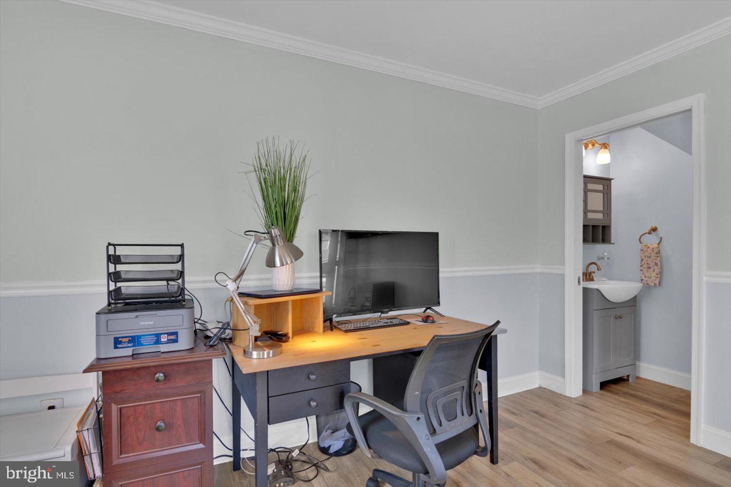 166 Country Farms Road Marlton, NJ 08053 - Photo 12 of 68 a workspace with furniture and wooden floor