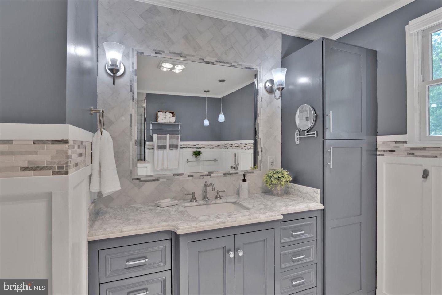 166 Country Farms Road Marlton, NJ 08053 - Photo 36 of 68 a bathroom with a granite countertop sink and a mirror