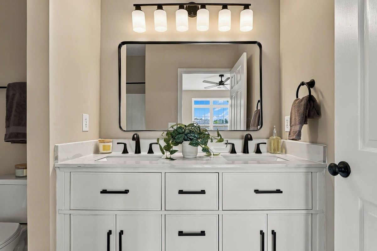 2501 Huntscroft Lane, Unit 300 Raleigh, NC 27617 - Photo 26 of 34 32-web-or-mls-RHugginsPhoto_08450.jpg