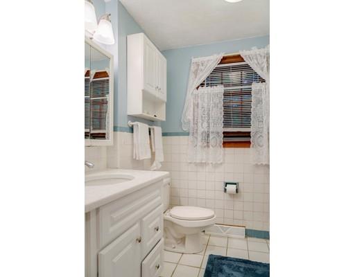 47 Burnham Road Billerica, MA 01862 - Photo 19 of 31 Gallery Image 19
