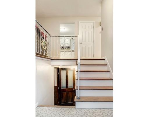 47 Burnham Road Billerica, MA 01862 - Photo 3 of 31 Gallery Image 3